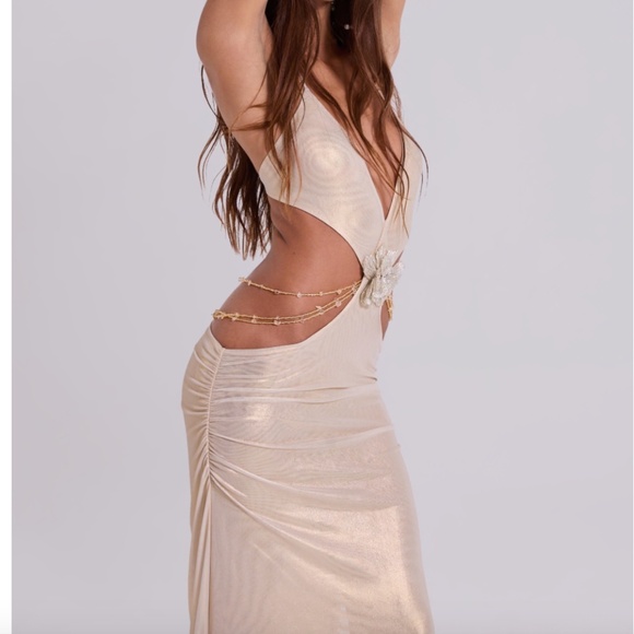 Jaded London Vida Maxi Dress in Gold - Picture 2 of 4